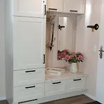 Valencia Am Rosenhof - 5 Sterne Dtv Apartment Kuehlungsborn